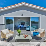 Serena Vista Mare *
